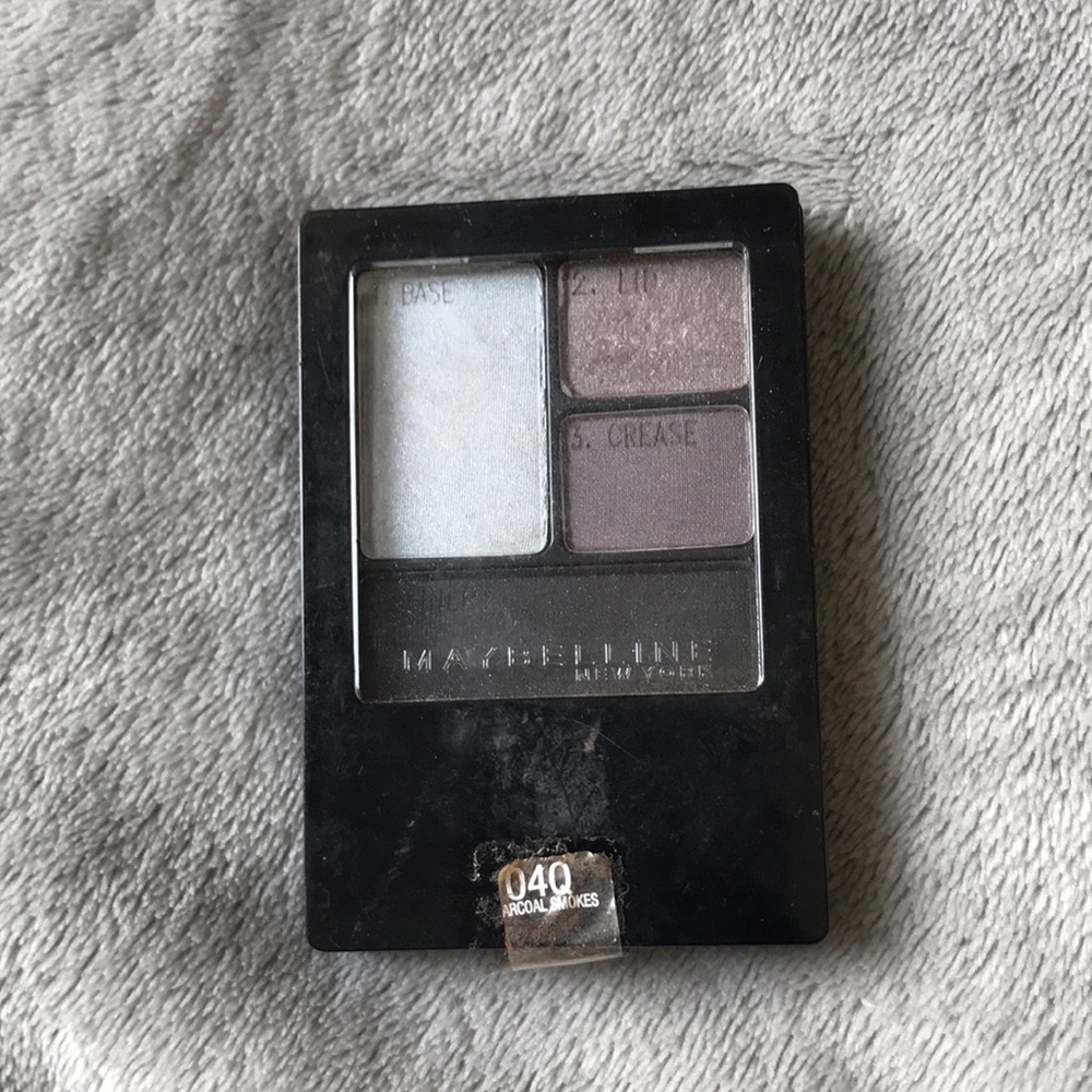 Maybelline expert wear eyeshadow
